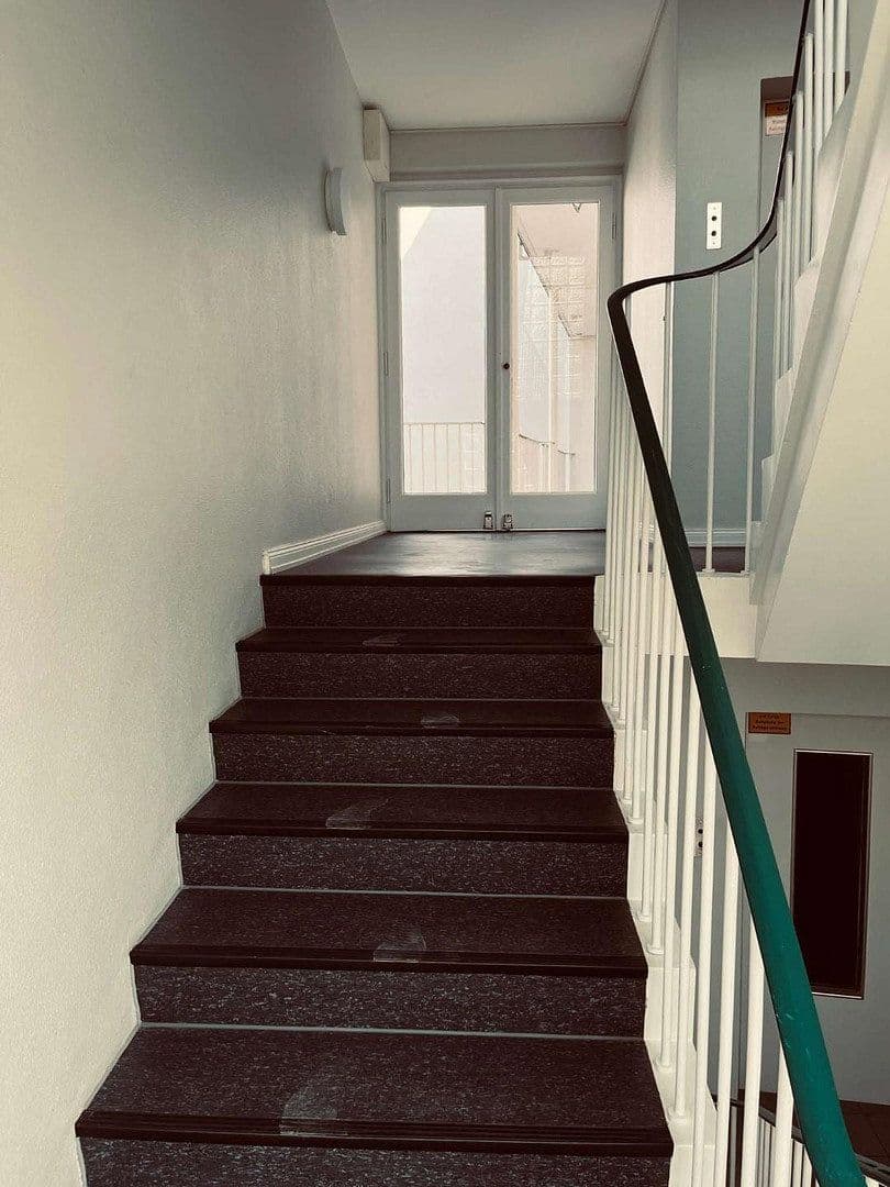 Prenájom bytu 1-izbový 35 m², Hamburg, Hamburg Prenájom bytu 1-izbový 35 m², Hamburg, Hamburg