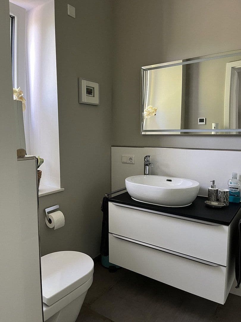 Predaj domu 260 m², pozemek 1.104 m², Schwanewede, Dolné Sasko Predaj domu 260 m², pozemek 1.104 m², Schwanewede, Dolné Sasko