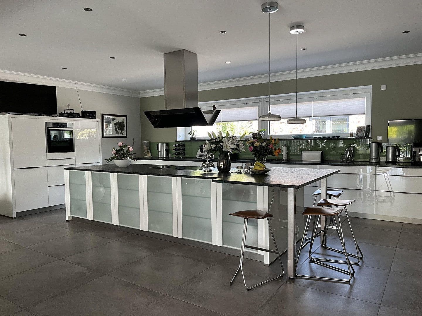 Predaj domu 260 m², pozemek 1.104 m², Schwanewede, Dolné Sasko Predaj domu 260 m², pozemek 1.104 m², Schwanewede, Dolné Sasko