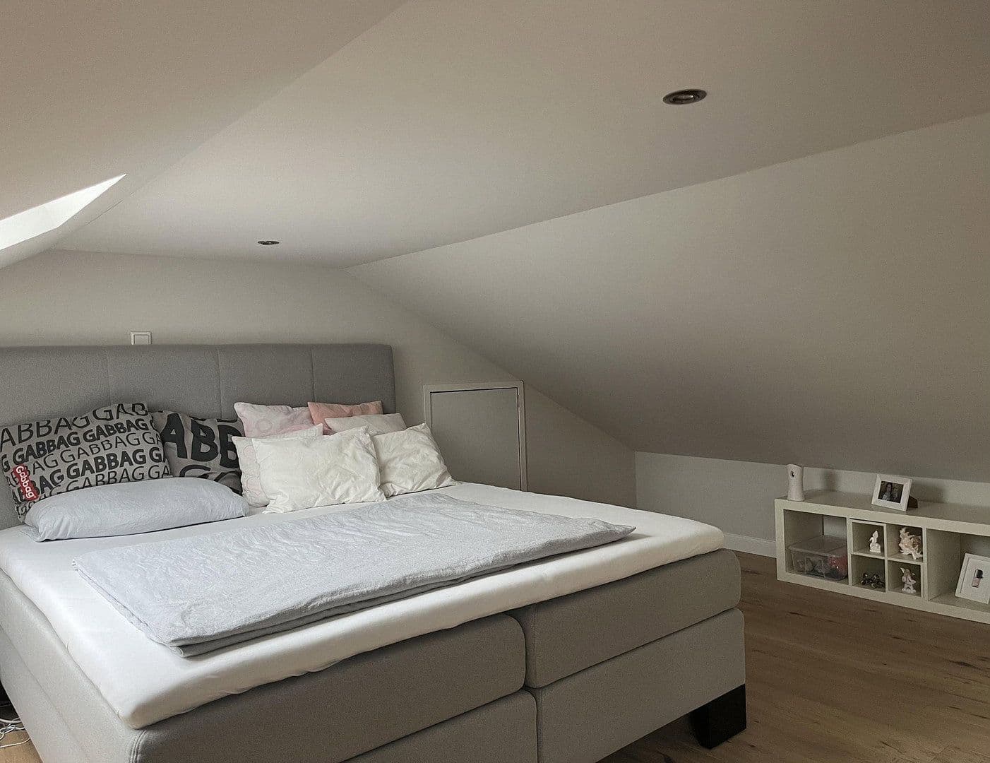Predaj domu 260 m², pozemek 1.104 m², Schwanewede, Dolné Sasko Predaj domu 260 m², pozemek 1.104 m², Schwanewede, Dolné Sasko