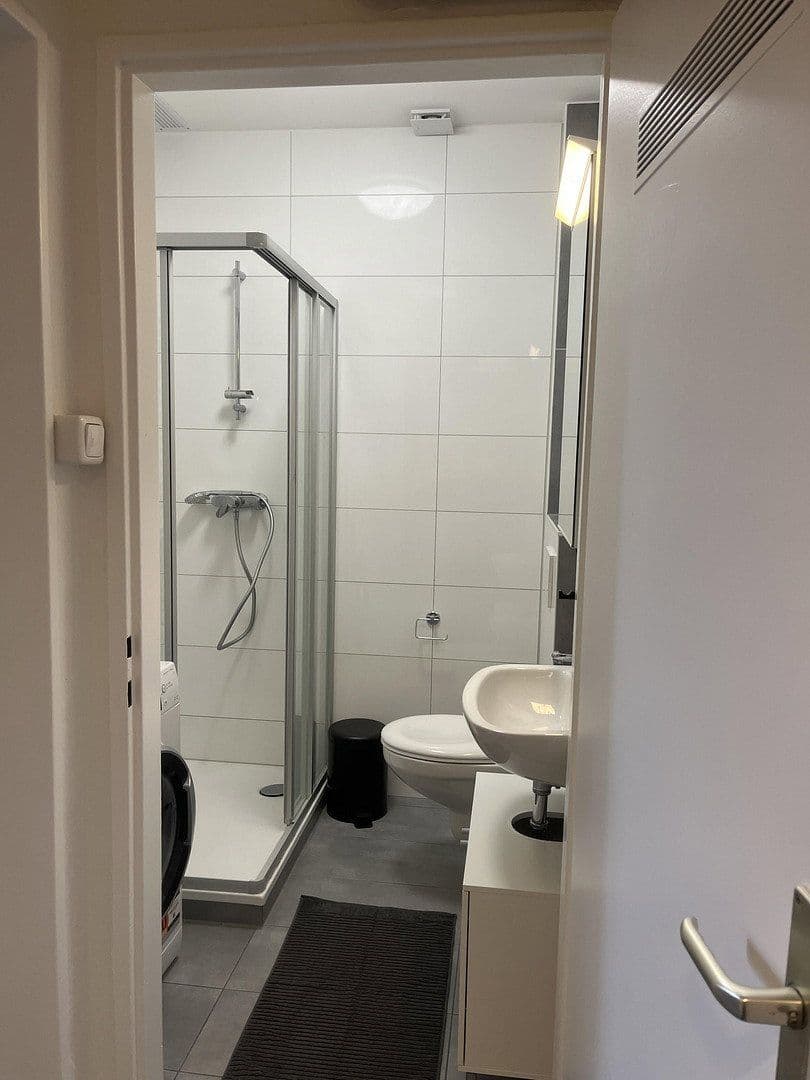 Prenájom bytu 2-izbový 25 m², Kaiser-Wilhelm-Ring 39, Mainz, Porýnie-Falcko Prenájom bytu 2-izbový 25 m², Kaiser-Wilhelm-Ring 39, Mainz, Porýnie-Falcko