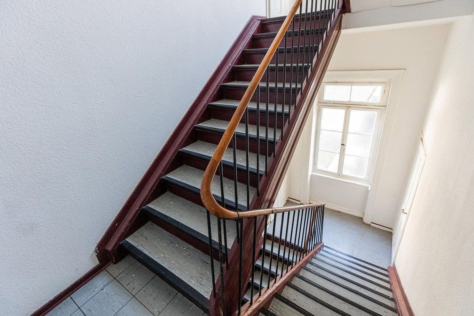 Prenájom bytu 2-izbový 60 m², Bleichstrasse 39, Wiesbaden, Hesensko Prenájom bytu 2-izbový 60 m², Bleichstrasse 39, Wiesbaden, Hesensko