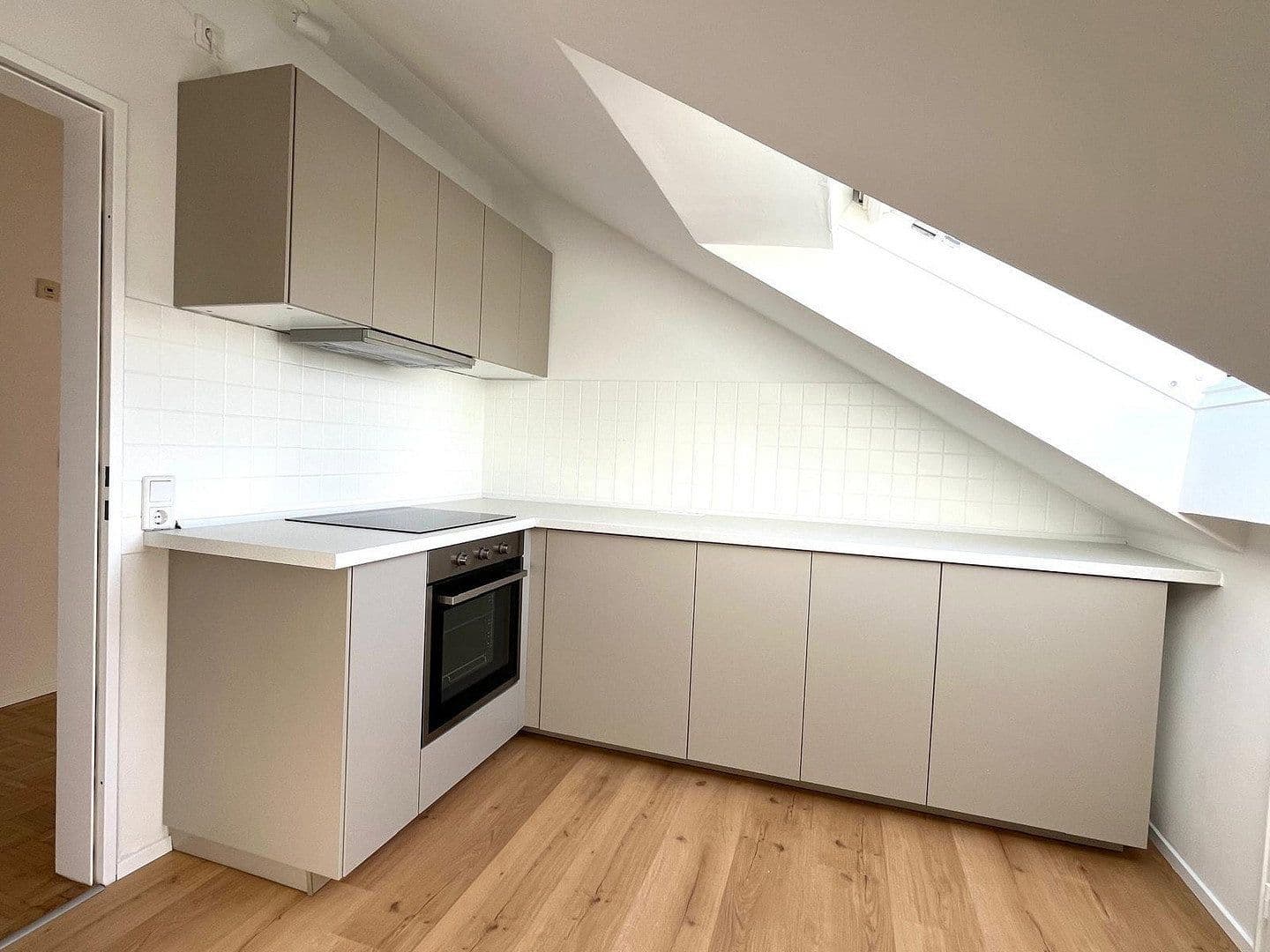 Prenájom bytu 2-izbový 61 m², Bielefeld, Severné Porýnie - Westfálsko Prenájom bytu 2-izbový 61 m², Bielefeld, Severné Porýnie - Westfálsko