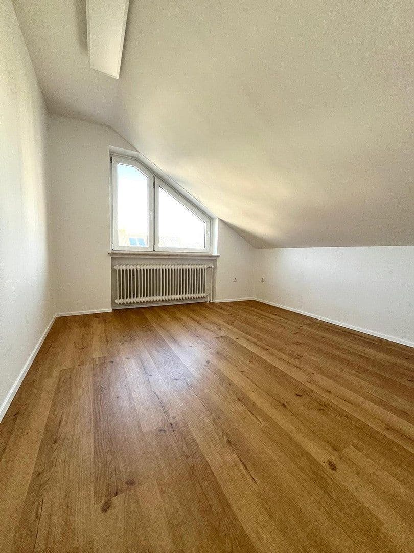 Prenájom bytu 2-izbový 61 m², Bielefeld, Severné Porýnie - Westfálsko Prenájom bytu 2-izbový 61 m², Bielefeld, Severné Porýnie - Westfálsko