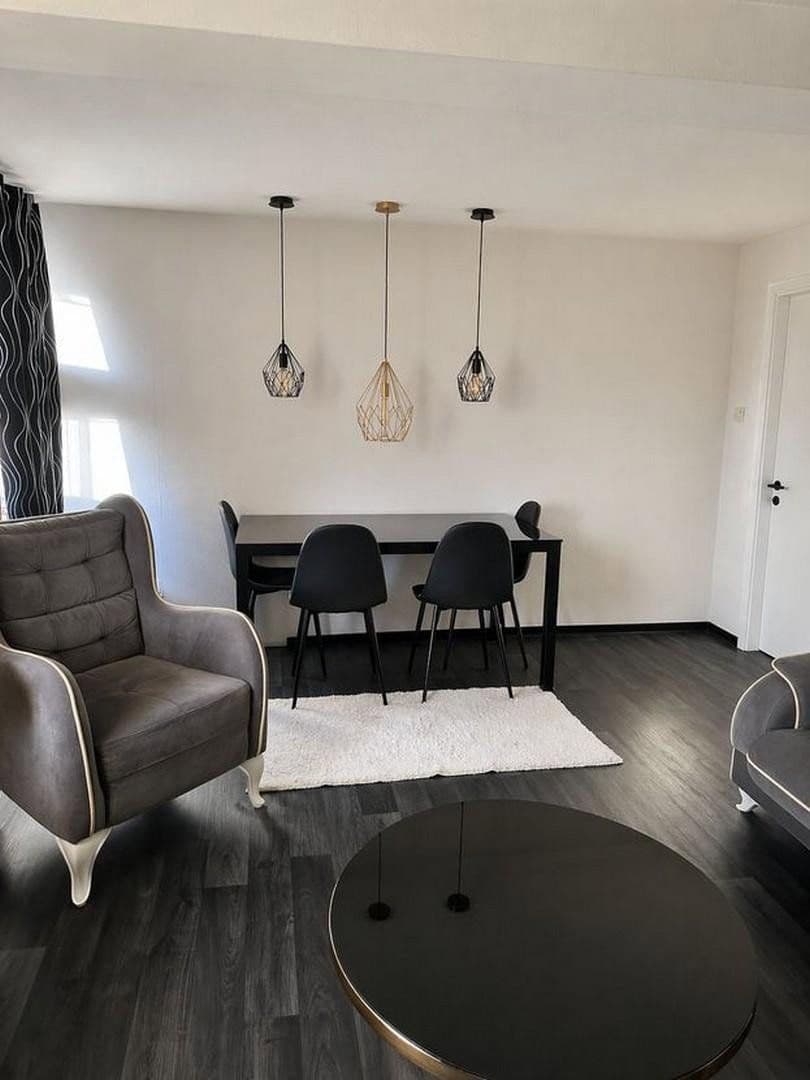 Prenájom bytu 1-izbový 20 m², München, Bavorsko Prenájom bytu 1-izbový 20 m², München, Bavorsko