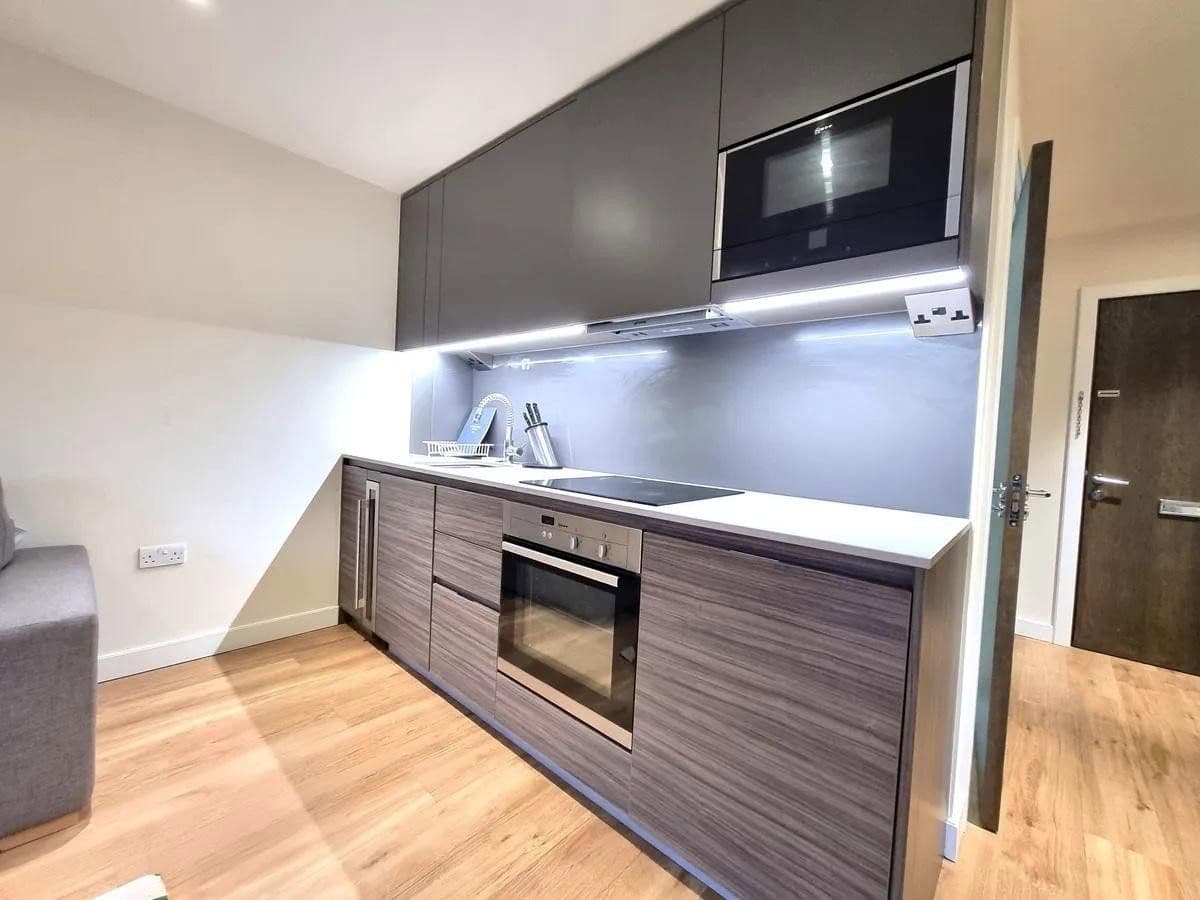 Prenájom bytu 1-izbový 28 m², Obentrautstraße 28, Berlin, Berlín Prenájom bytu 1-izbový 28 m², Obentrautstraße 28, Berlin, Berlín