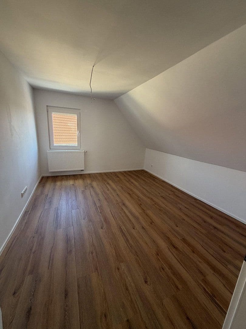 Prenájom bytu 3-izbový 71 m², Raugrafenstraße 31, Alzey, Porýnie-Falcko Prenájom bytu 3-izbový 71 m², Raugrafenstraße 31, Alzey, Porýnie-Falcko