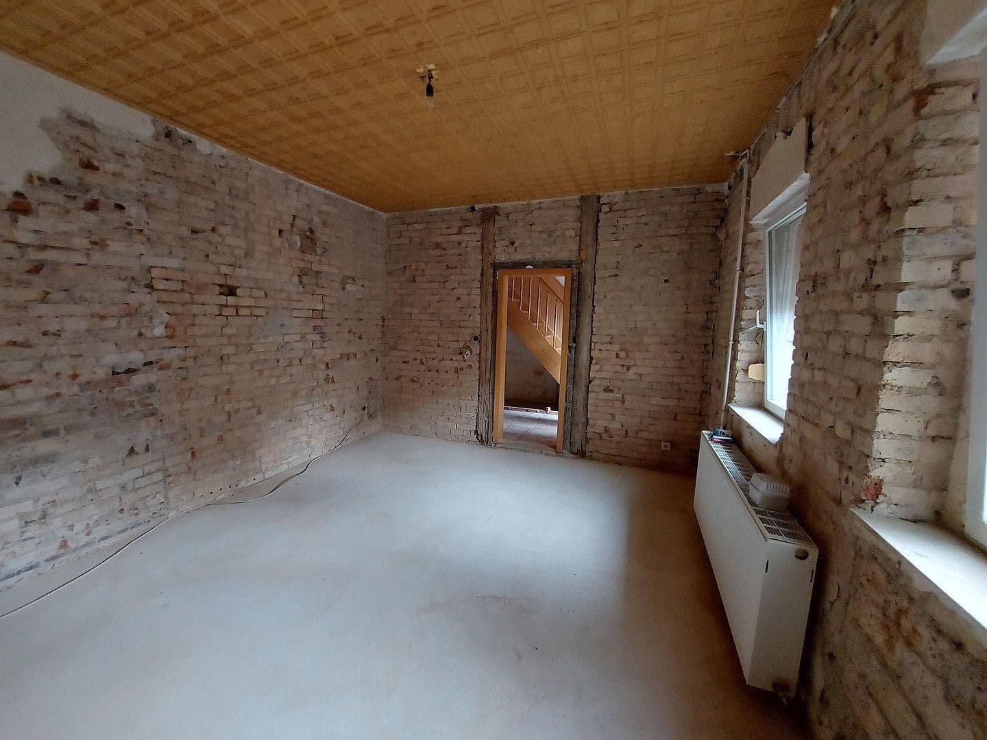 Predaj domu 124 m², pozemek 300 m², Anger 38, Raguhn-Jeßnitz, Sasko-Anhaltsko Predaj domu 124 m², pozemek 300 m², Anger 38, Raguhn-Jeßnitz, Sasko-Anhaltsko