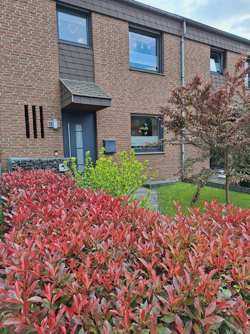 Predaj domu 136 m², pozemek 297 m², Gladbeck, Severné Porýnie - Westfálsko Predaj domu 136 m², pozemek 297 m², Gladbeck, Severné Porýnie - Westfálsko