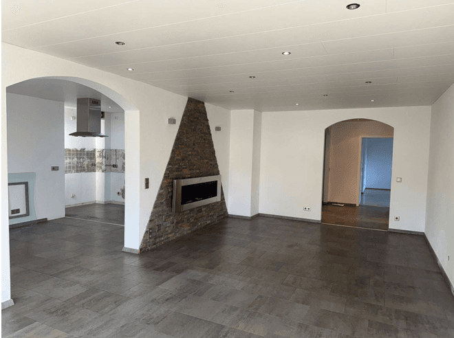 Prenájom bytu 3-izbový 100 m², Balinger Straße 50, Balingen, Bádensko-Wurttembersko Prenájom bytu 3-izbový 100 m², Balinger Straße 50, Balingen, Bádensko-Wurttembersko