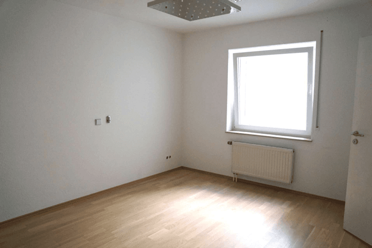 Prenájom bytu 3-izbový 100 m², Balinger Straße 50, Balingen, Bádensko-Wurttembersko Prenájom bytu 3-izbový 100 m², Balinger Straße 50, Balingen, Bádensko-Wurttembersko