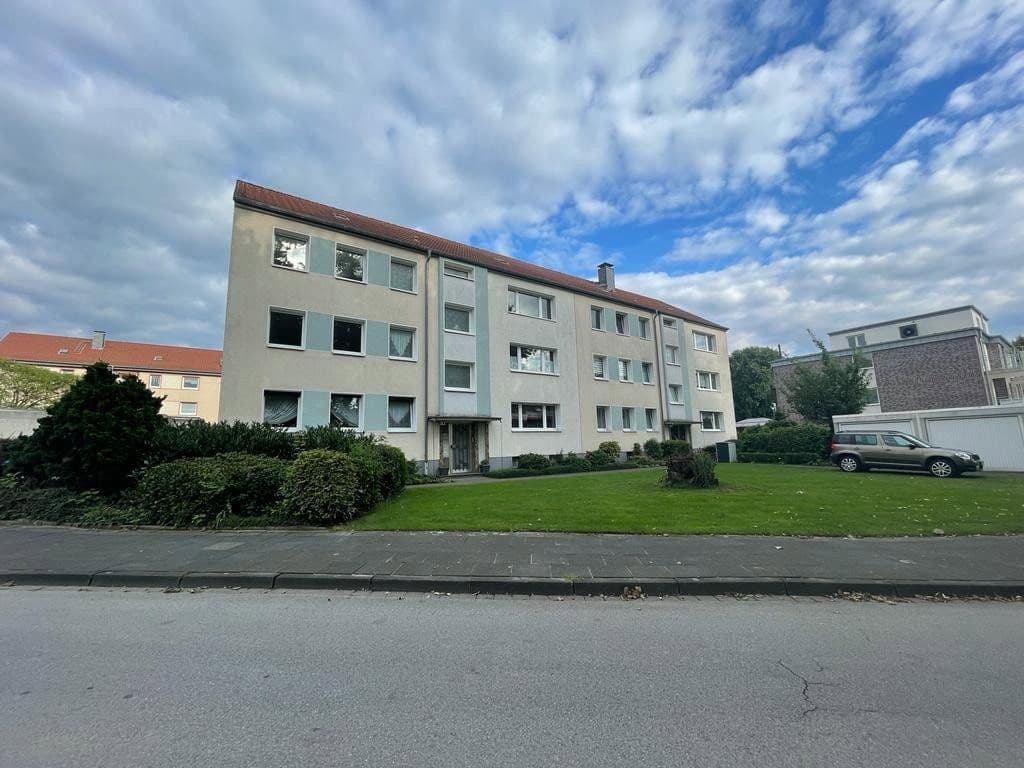 Prenájom bytu 2-izbový 59 m², Waldecker Str. 9, Duisburg, Severné Porýnie - Westfálsko Prenájom bytu 2-izbový 59 m², Waldecker Str. 9, Duisburg, Severné Porýnie - Westfálsko