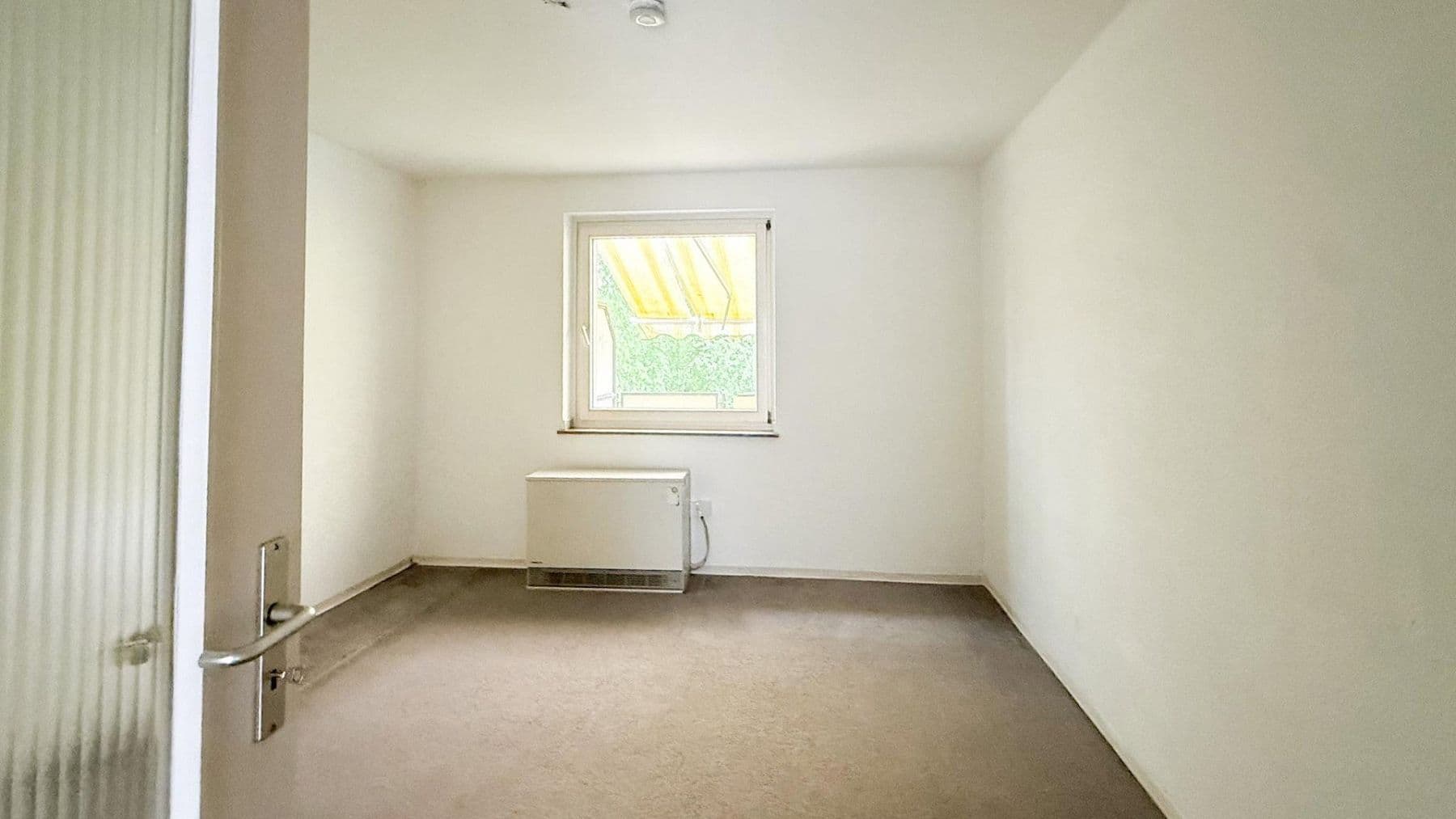 Prenájom bytu 3-izbový 76 m², Frankenstr. 75, Essen, Severné Porýnie - Westfálsko Prenájom bytu 3-izbový 76 m², Frankenstr. 75, Essen, Severné Porýnie - Westfálsko