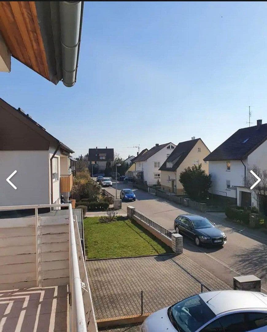 Prenájom bytu 4-izbový 100 m², Tamm, Bádensko-Wurttembersko Prenájom bytu 4-izbový 100 m², Tamm, Bádensko-Wurttembersko