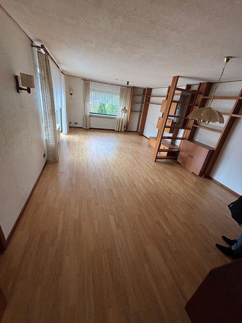 Predaj domu 160 m², pozemek 570 m², Gertrud minus von minus Lee minus Ford minus Straße 13, Koblenz, Porýnie-Falcko Predaj domu 160 m², pozemek 570 m², Gertrud minus von minus Lee minus Ford minus Straße 13, Koblenz, Porýnie-Falcko