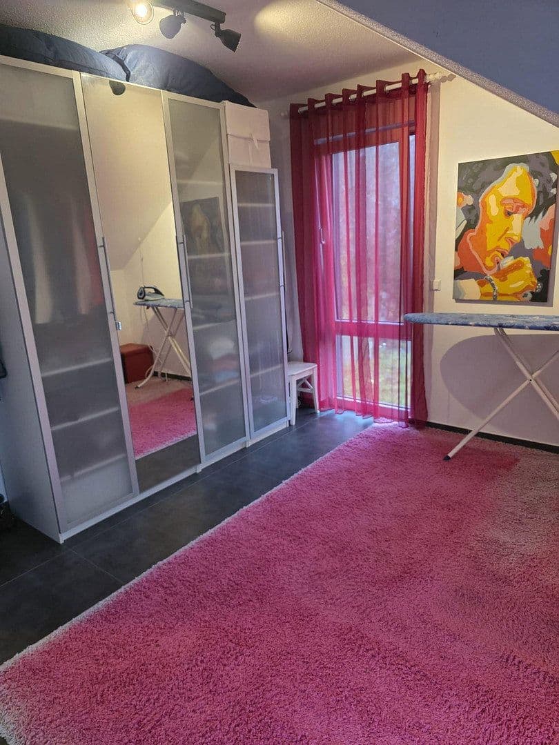 Predaj domu 110 m², pozemek 535 m², Hannoversche Straße 67B, Isernhagen, Dolné Sasko Predaj domu 110 m², pozemek 535 m², Hannoversche Straße 67B, Isernhagen, Dolné Sasko