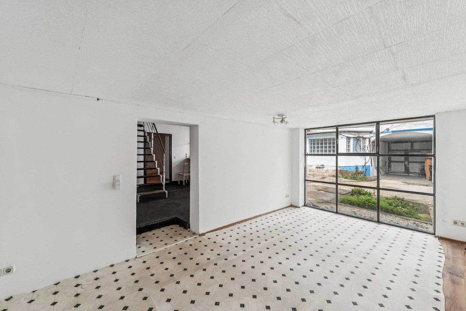Prenájom nebytového priestoru 190 m², Glescher Str. 35, Bergheim, Severné Porýnie - Westfálsko Prenájom nebytového priestoru 190 m², Glescher Str. 35, Bergheim, Severné Porýnie - Westfálsko