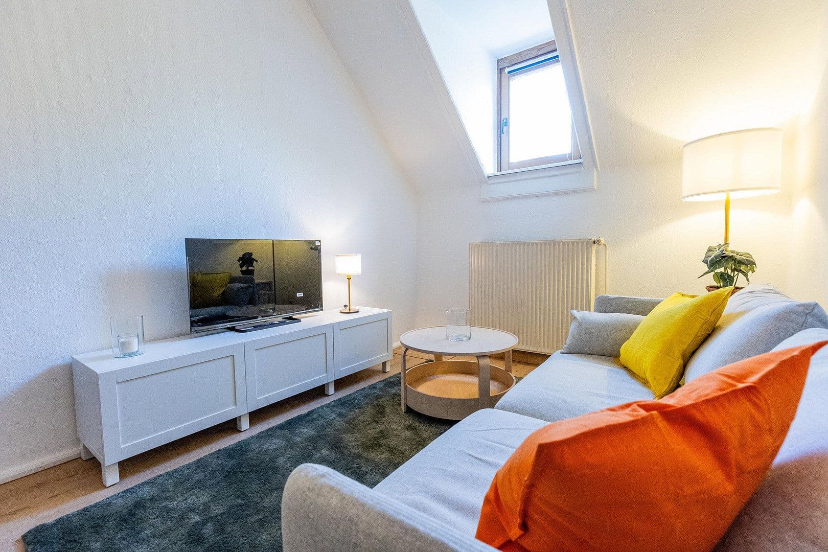 Prenájom bytu 2-izbový 42 m², Wiesbaden, Hesensko Prenájom bytu 2-izbový 42 m², Wiesbaden, Hesensko
