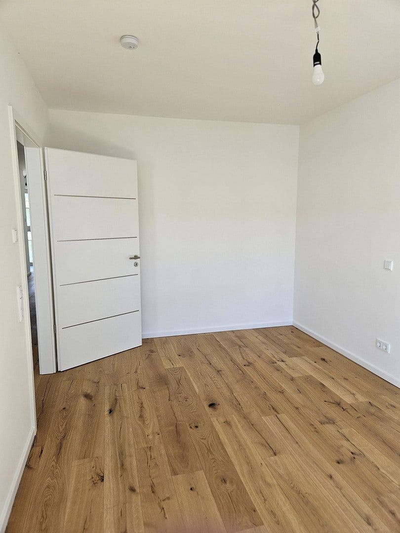 Prenájom bytu 3-izbový 80 m², Rotterdammerplatz 14, Mainz, Porýnie-Falcko Prenájom bytu 3-izbový 80 m², Rotterdammerplatz 14, Mainz, Porýnie-Falcko