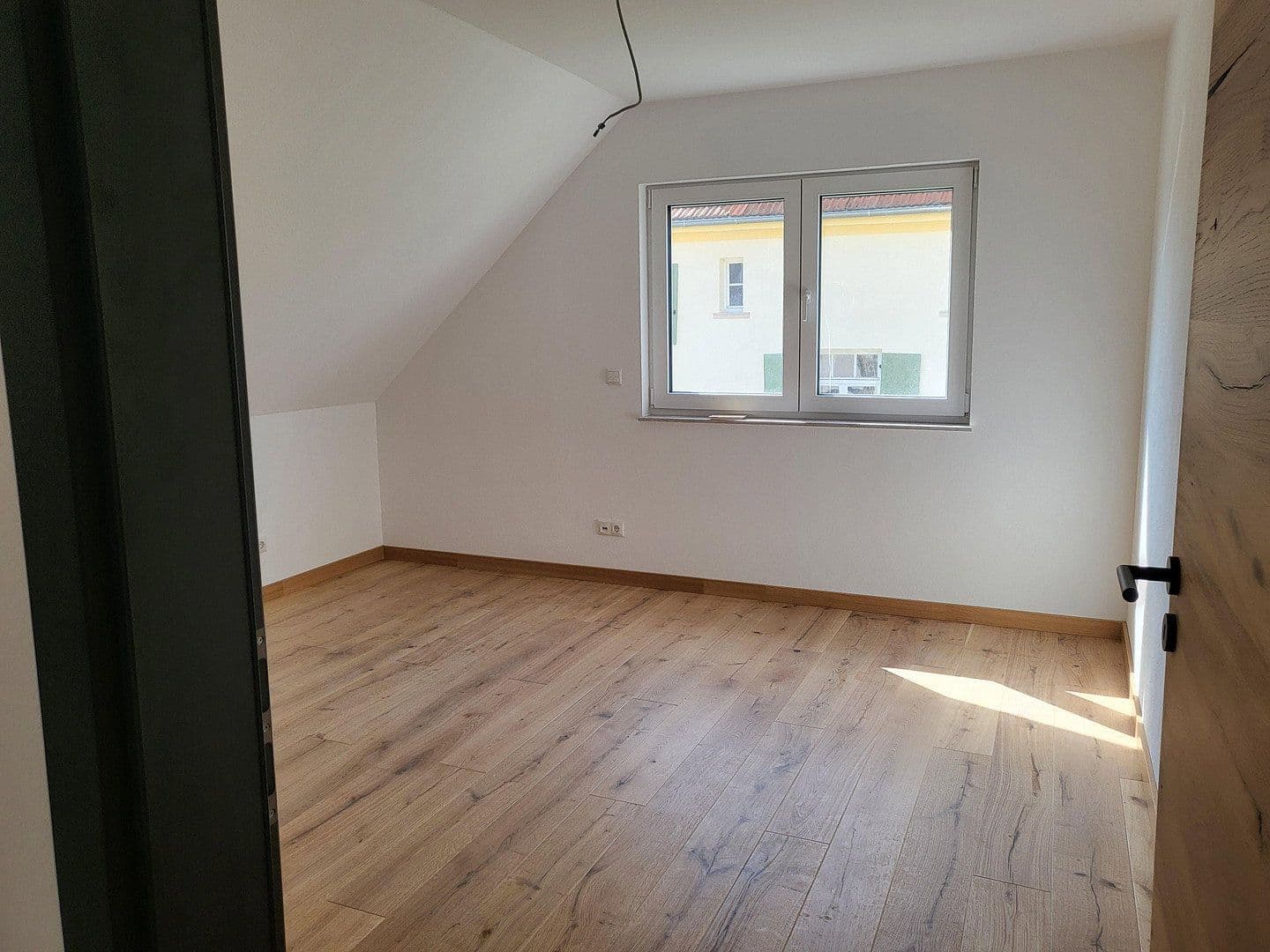 Prenájom bytu 3-izbový 65 m², Vöhringen, Bavorsko Prenájom bytu 3-izbový 65 m², Vöhringen, Bavorsko