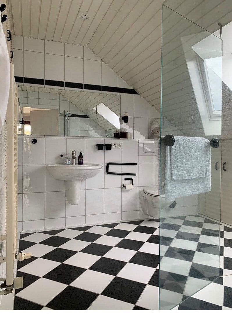Predaj domu 226 m², pozemek 2.500 m², Siedlungsstraße 2, Handewitt, Šlezvicko-Holštajnsko Predaj domu 226 m², pozemek 2.500 m², Siedlungsstraße 2, Handewitt, Šlezvicko-Holštajnsko