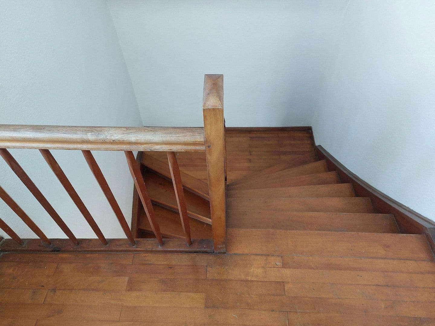 Predaj domu 165 m², pozemek 357 m², Herrenberg, Bádensko-Wurttembersko Predaj domu 165 m², pozemek 357 m², Herrenberg, Bádensko-Wurttembersko