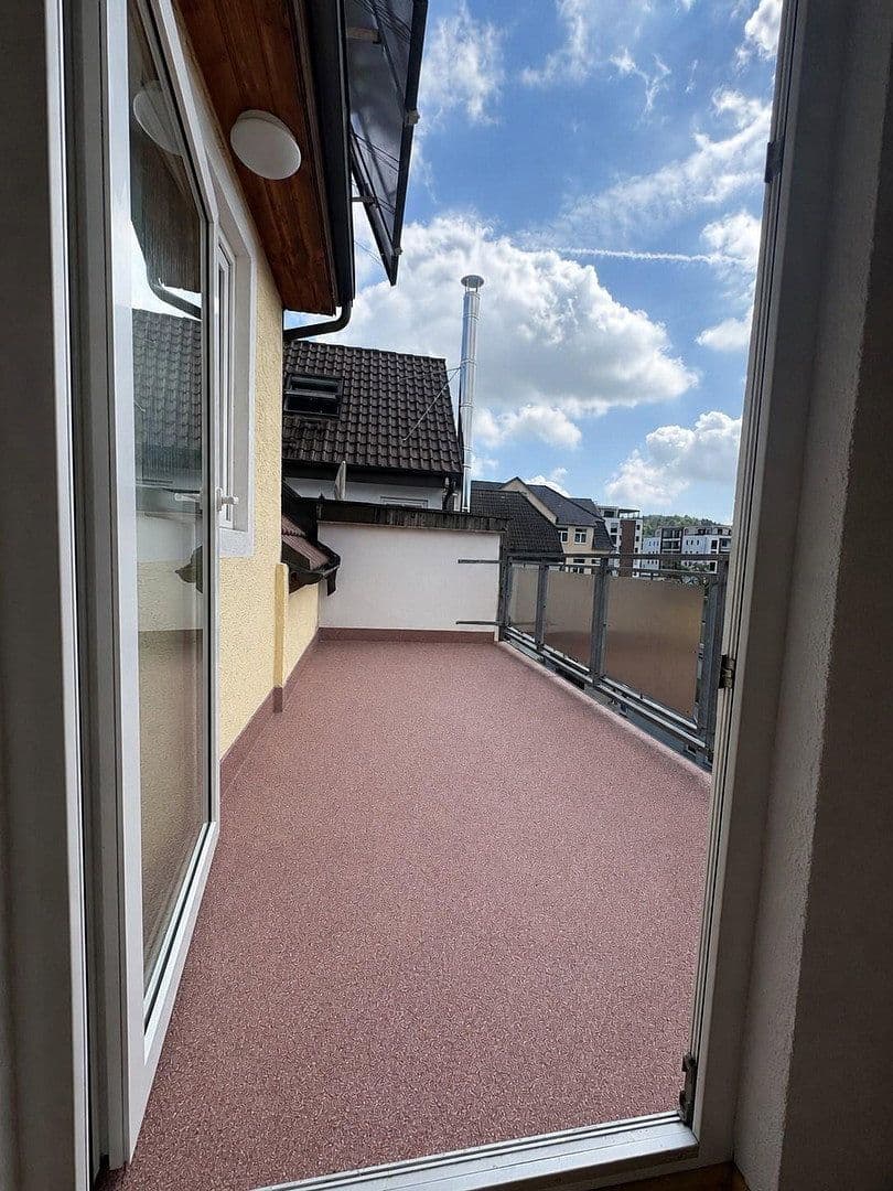 Prenájom bytu 3-izbový 86 m², Bahnhofstrasse 79/1, Tuttlingen, Bádensko-Wurttembersko Prenájom bytu 3-izbový 86 m², Bahnhofstrasse 79/1, Tuttlingen, Bádensko-Wurttembersko