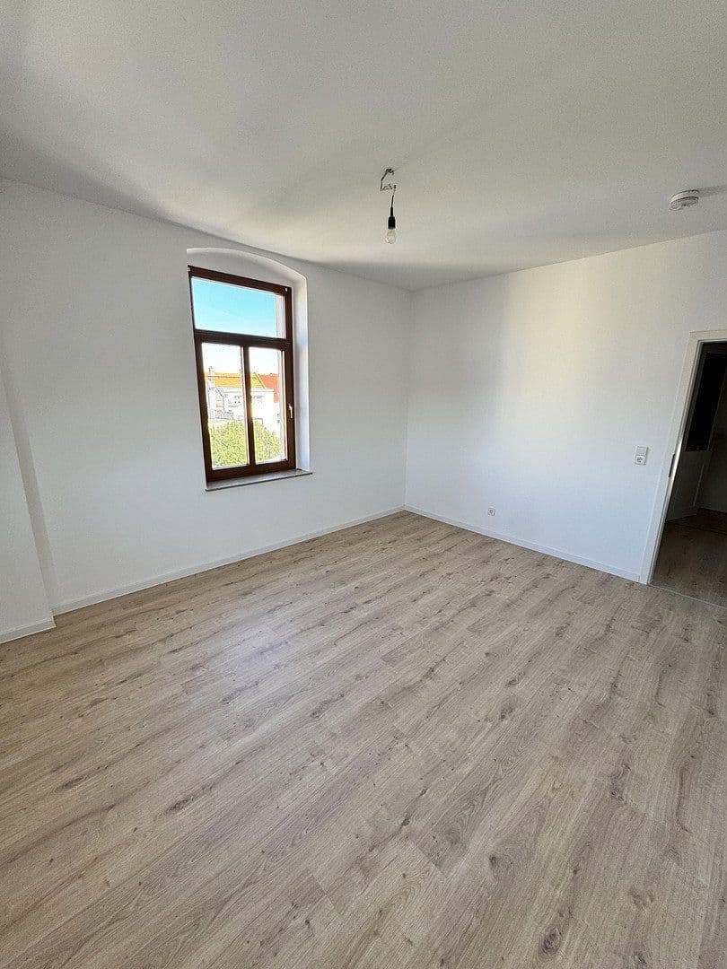 Prenájom bytu 2-izbový 42 m², Philippstr. 57, Meerane, Sasko Prenájom bytu 2-izbový 42 m², Philippstr. 57, Meerane, Sasko