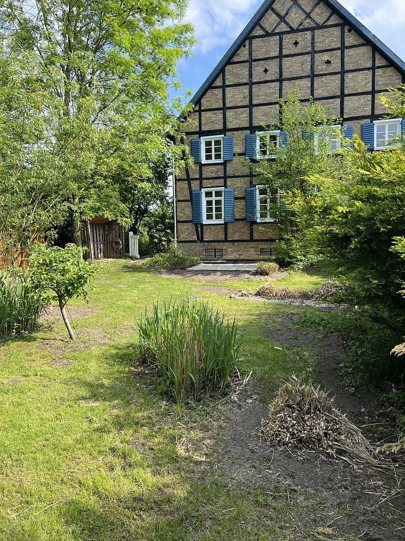 Predaj domu 163 m², pozemek 580 m², Urnenfeldstraße 13, Hamm, Severné Porýnie - Westfálsko Predaj domu 163 m², pozemek 580 m², Urnenfeldstraße 13, Hamm, Severné Porýnie - Westfálsko