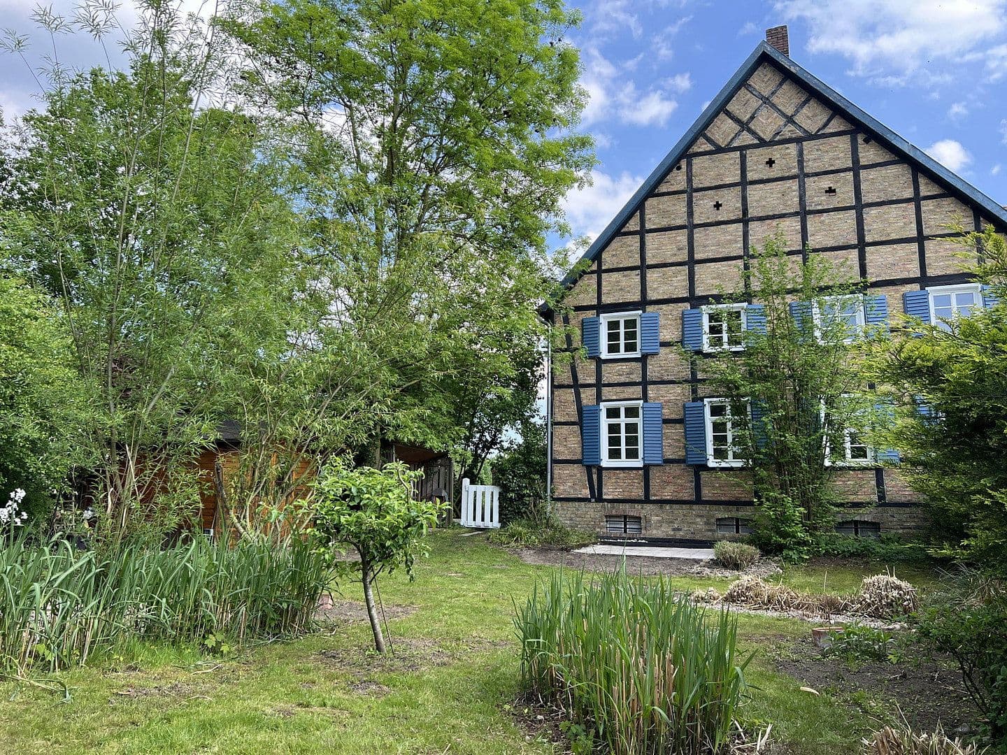 Predaj domu 163 m², pozemek 580 m², Urnenfeldstraße 13, Hamm, Severné Porýnie - Westfálsko Predaj domu 163 m², pozemek 580 m², Urnenfeldstraße 13, Hamm, Severné Porýnie - Westfálsko