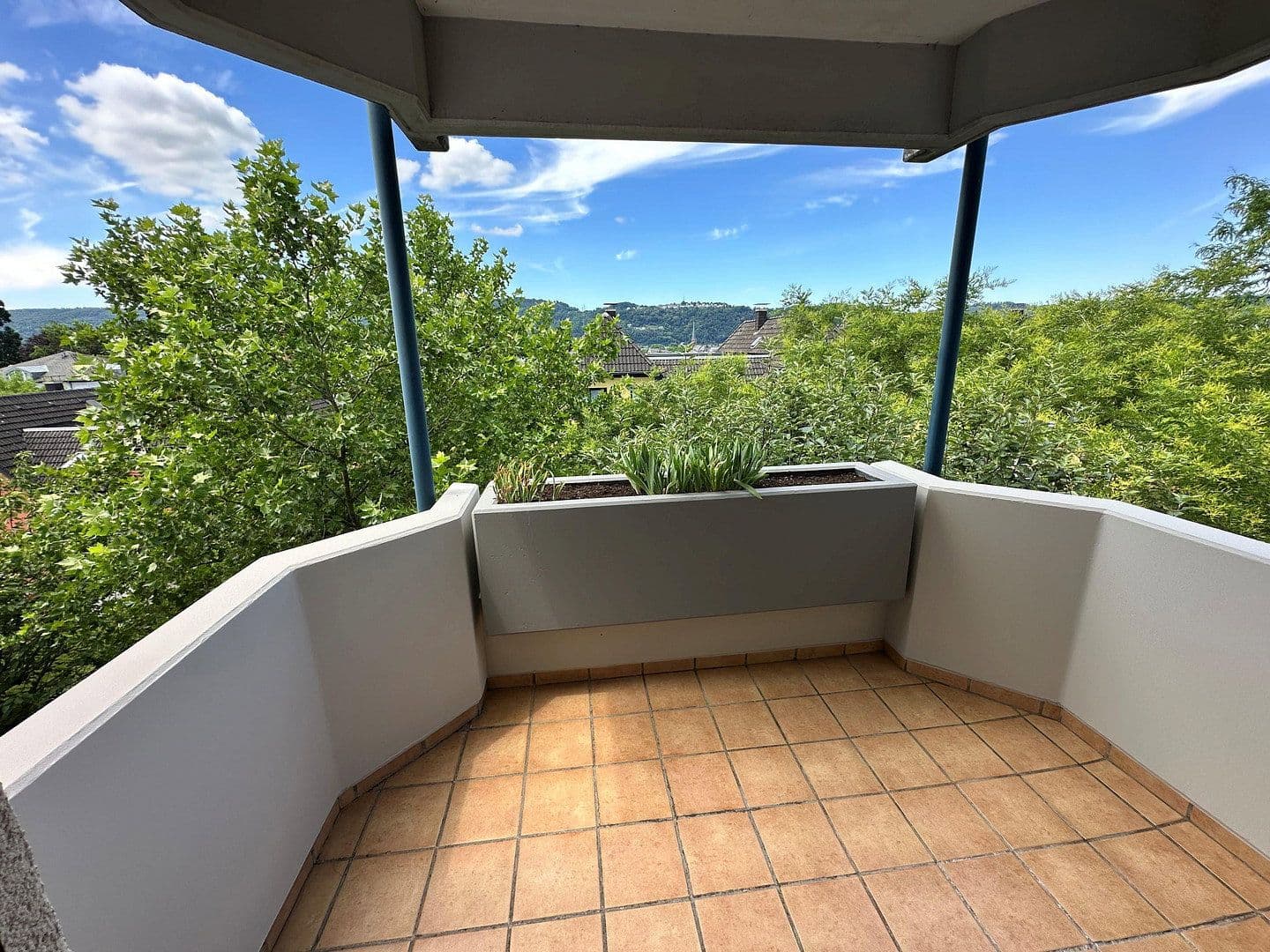 Prenájom bytu 3-izbový 77 m², Im Hopfengarten, Trier, Porýnie-Falcko Prenájom bytu 3-izbový 77 m², Im Hopfengarten, Trier, Porýnie-Falcko