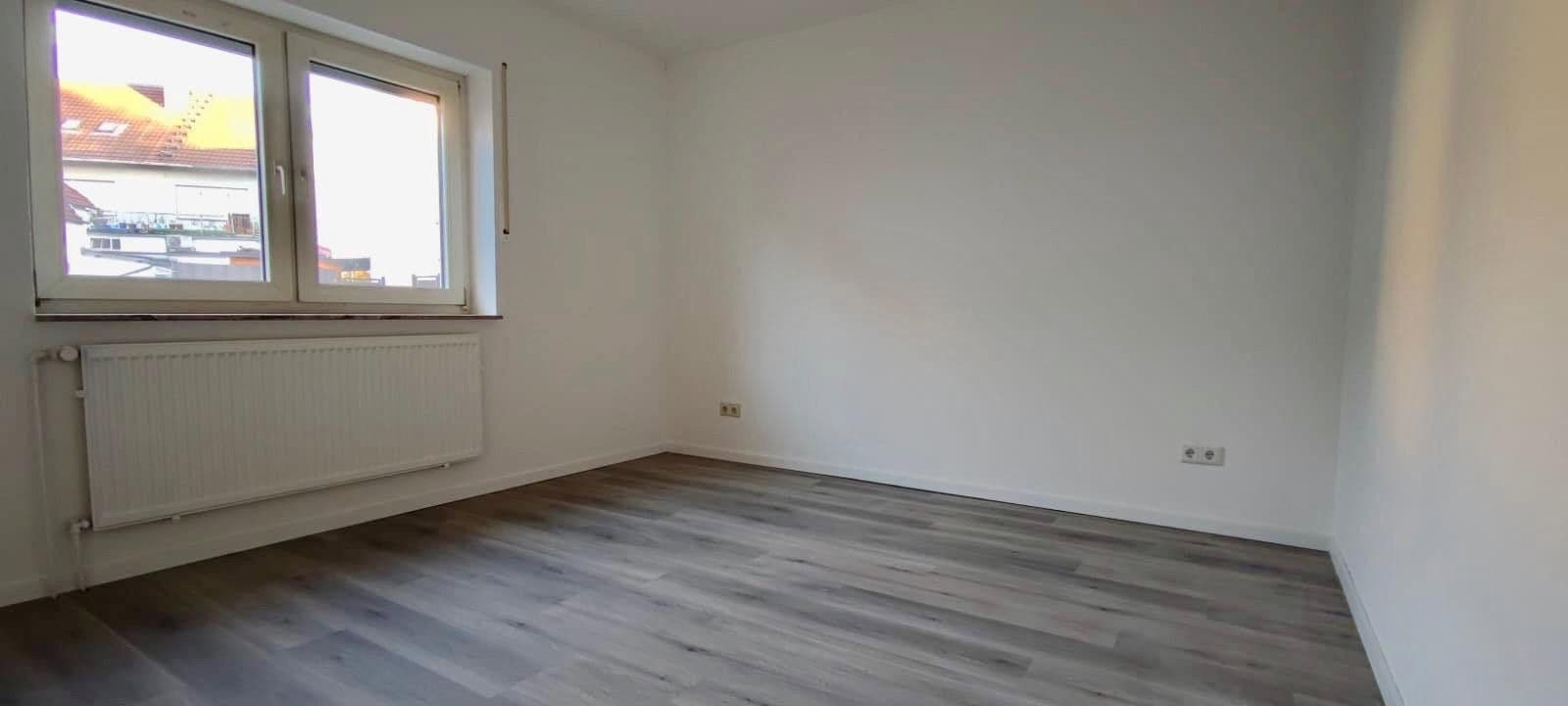 Prenájom bytu 3-izbový 64 m², Paderborn, Severné Porýnie - Westfálsko Prenájom bytu 3-izbový 64 m², Paderborn, Severné Porýnie - Westfálsko