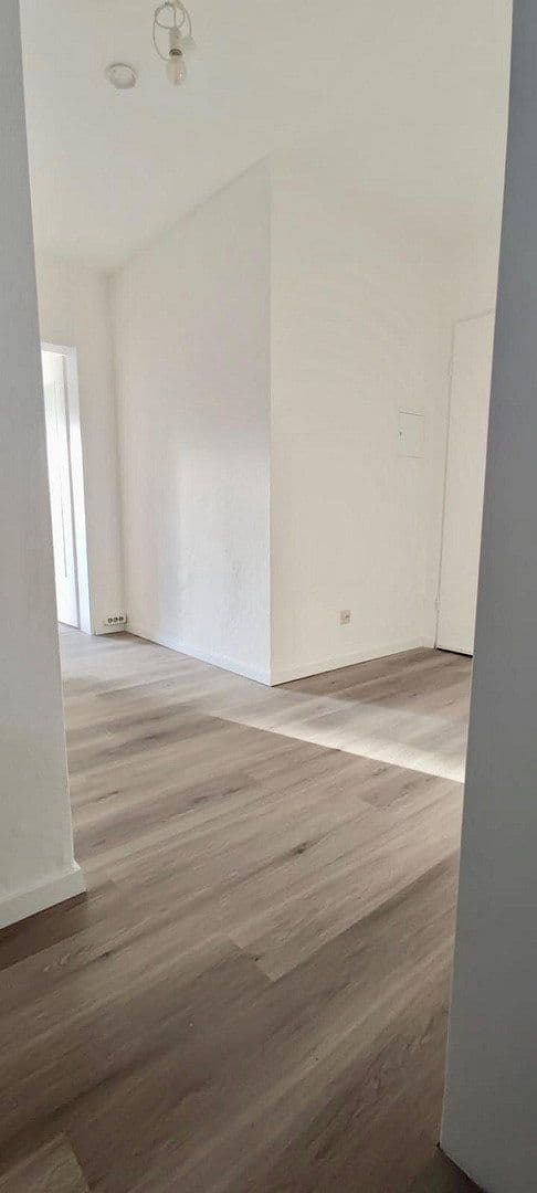 Prenájom bytu 3-izbový 64 m², Paderborn, Severné Porýnie - Westfálsko Prenájom bytu 3-izbový 64 m², Paderborn, Severné Porýnie - Westfálsko