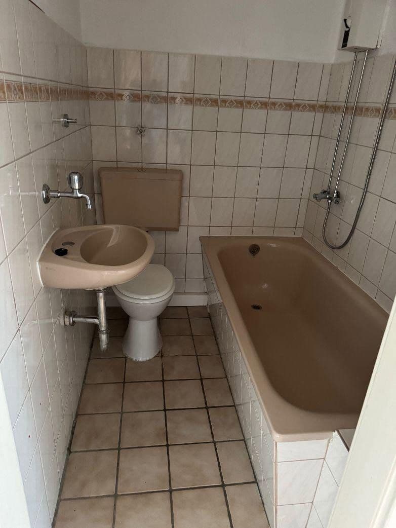 Prenájom bytu 2-izbový 45 m², Ohmstraße 18/20, Essen, Severné Porýnie - Westfálsko Prenájom bytu 2-izbový 45 m², Ohmstraße 18/20, Essen, Severné Porýnie - Westfálsko