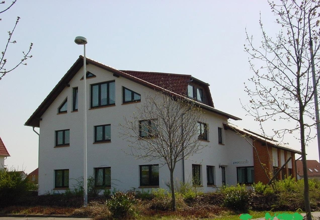 Prenájom bytu 2-izbový 38 m², Bennewitz, Sasko Prenájom bytu 2-izbový 38 m², Bennewitz, Sasko