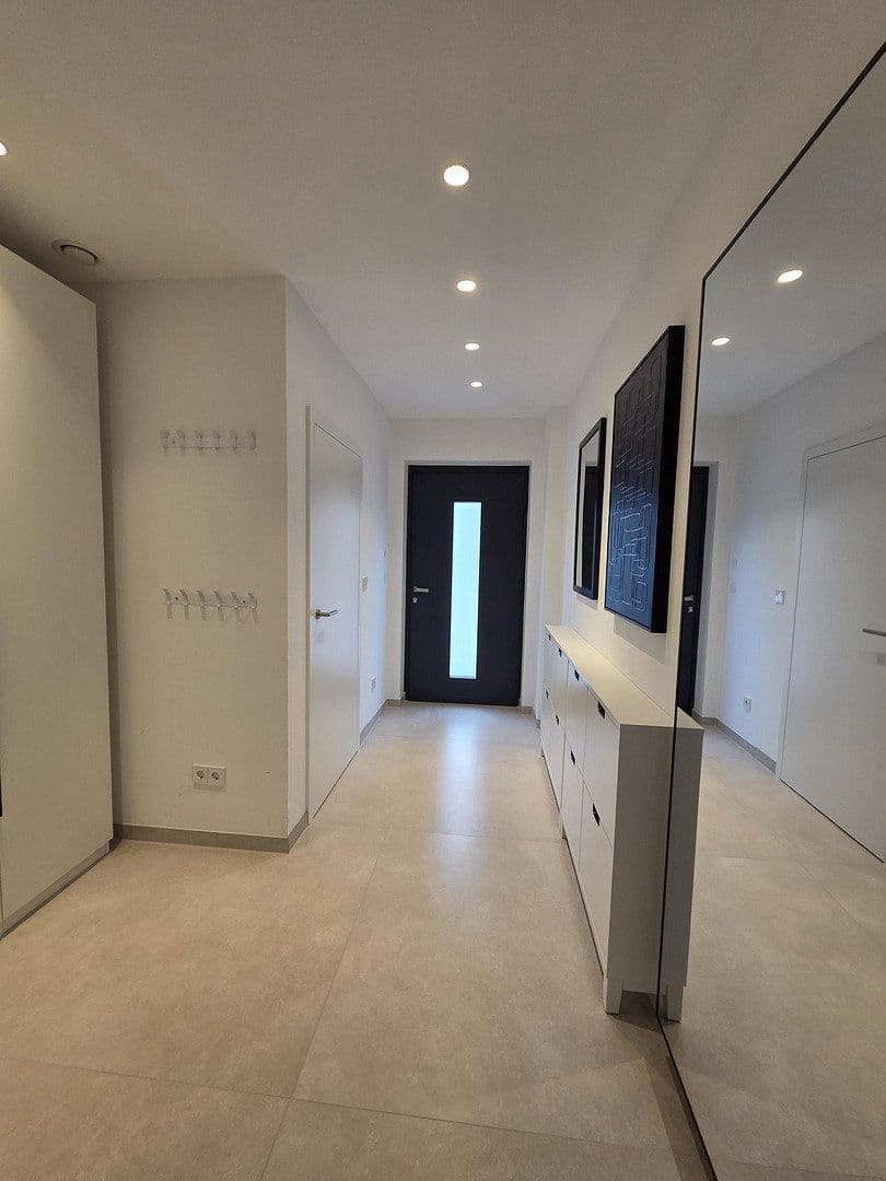 Predaj domu 185 m², pozemek 300 m², Röthenbach an der Pegnitz, Bavorsko Predaj domu 185 m², pozemek 300 m², Röthenbach an der Pegnitz, Bavorsko