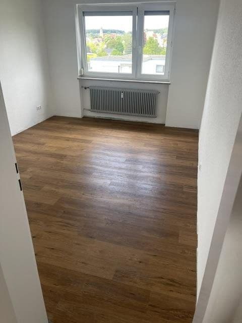 Prenájom bytu 4-izbový 99 m², Amberg, Bavorsko Prenájom bytu 4-izbový 99 m², Amberg, Bavorsko