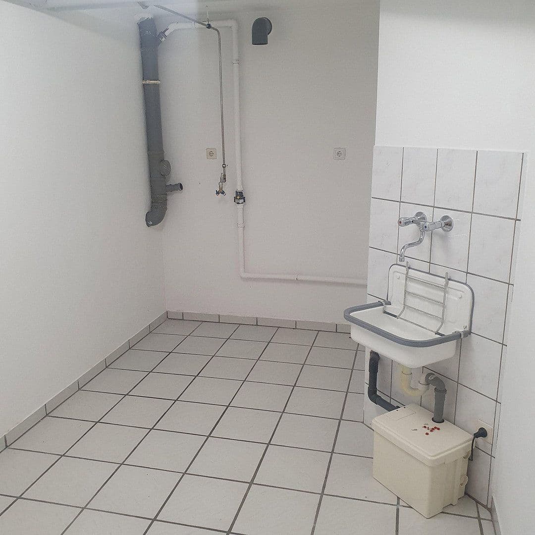 Predaj domu 125 m², pozemek 425 m², Pettenkofer Str. 21, Weichering OT Lichtenau, Bavorsko Predaj domu 125 m², pozemek 425 m², Pettenkofer Str. 21, Weichering OT Lichtenau, Bavorsko