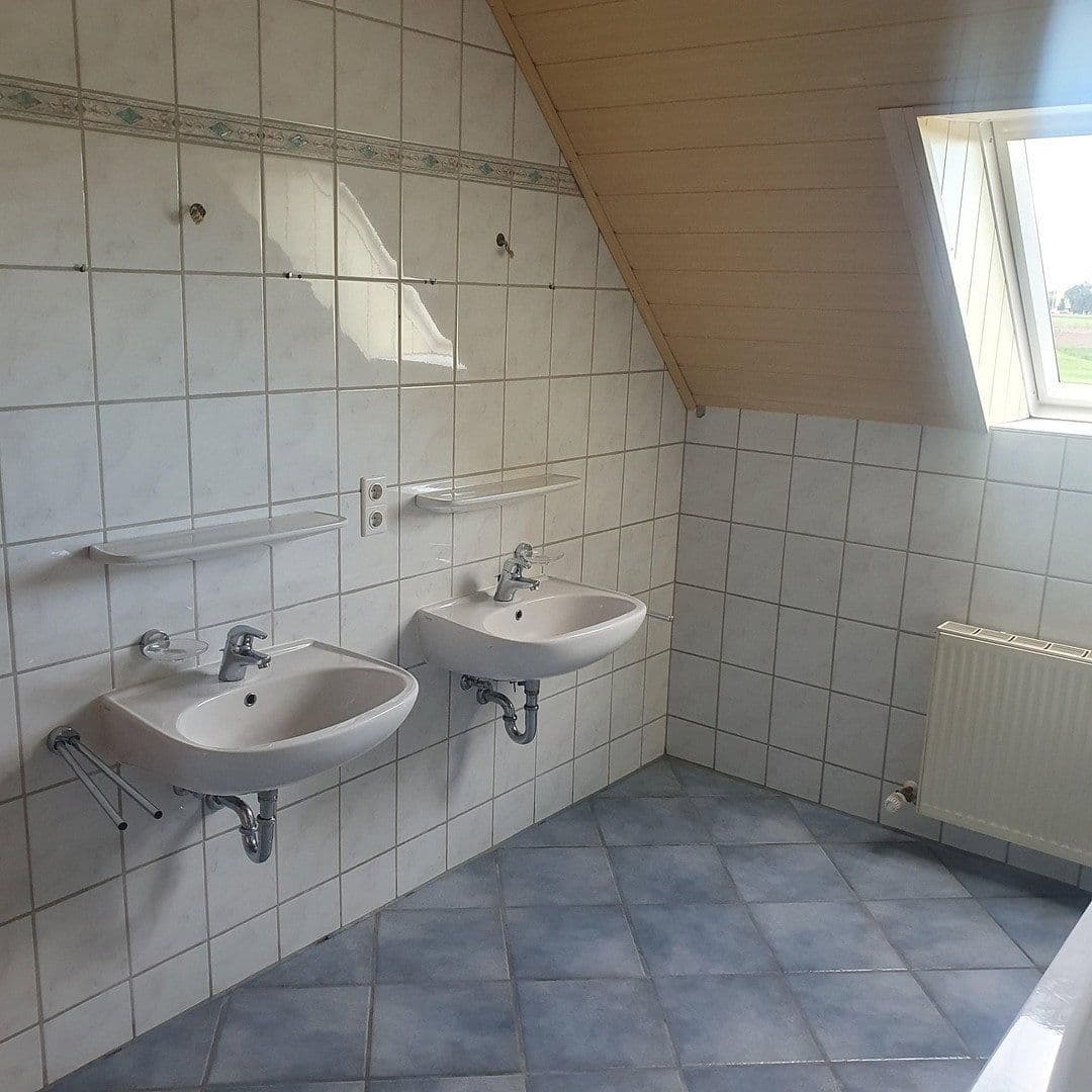Predaj domu 125 m², pozemek 425 m², Pettenkofer Str. 21, Weichering OT Lichtenau, Bavorsko Predaj domu 125 m², pozemek 425 m², Pettenkofer Str. 21, Weichering OT Lichtenau, Bavorsko