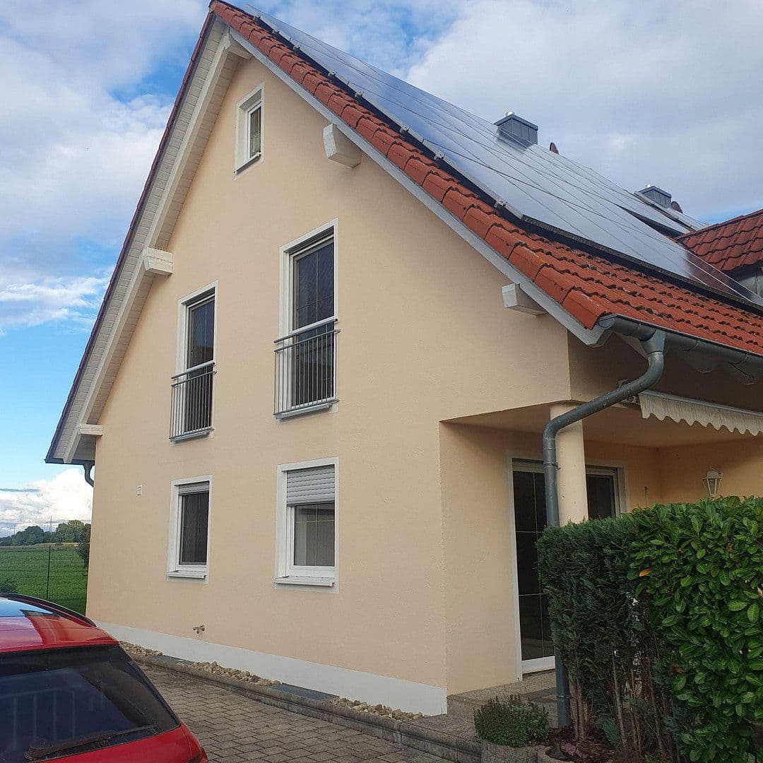 Predaj domu 125 m², pozemek 425 m², Pettenkofer Str. 21, Weichering OT Lichtenau, Bavorsko Predaj domu 125 m², pozemek 425 m², Pettenkofer Str. 21, Weichering OT Lichtenau, Bavorsko