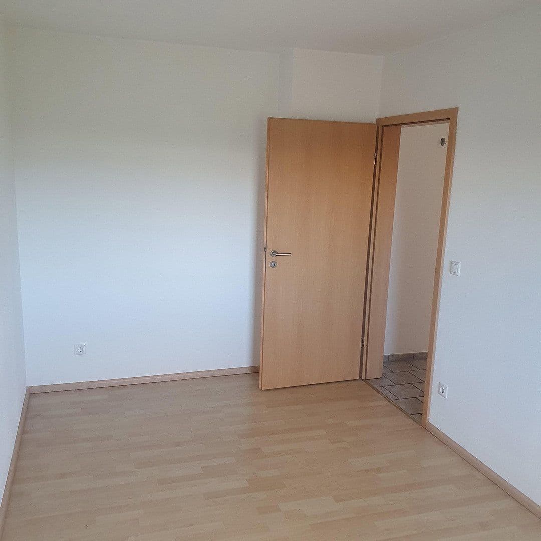 Predaj domu 125 m², pozemek 425 m², Pettenkofer Str. 21, Weichering OT Lichtenau, Bavorsko Predaj domu 125 m², pozemek 425 m², Pettenkofer Str. 21, Weichering OT Lichtenau, Bavorsko