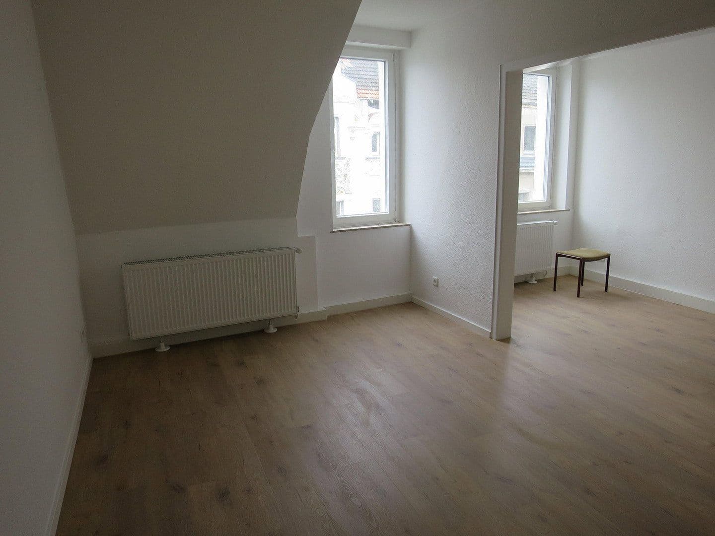 Prenájom bytu 4-izbový 115 m², Lippstadt, Severné Porýnie - Westfálsko Prenájom bytu 4-izbový 115 m², Lippstadt, Severné Porýnie - Westfálsko