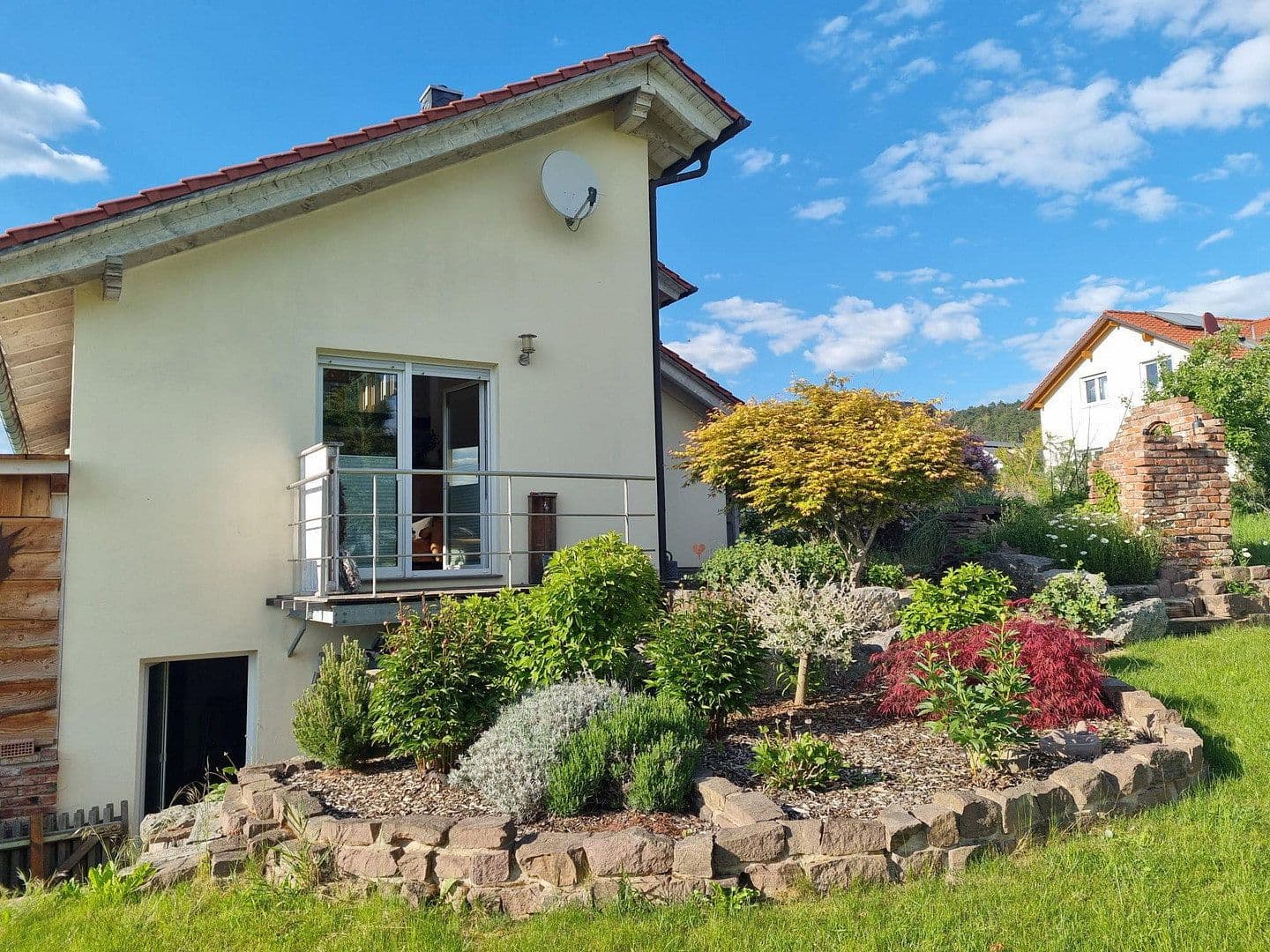 Predaj domu 273 m², pozemek 655 m², Einbeck, Dolné Sasko Predaj domu 273 m², pozemek 655 m², Einbeck, Dolné Sasko