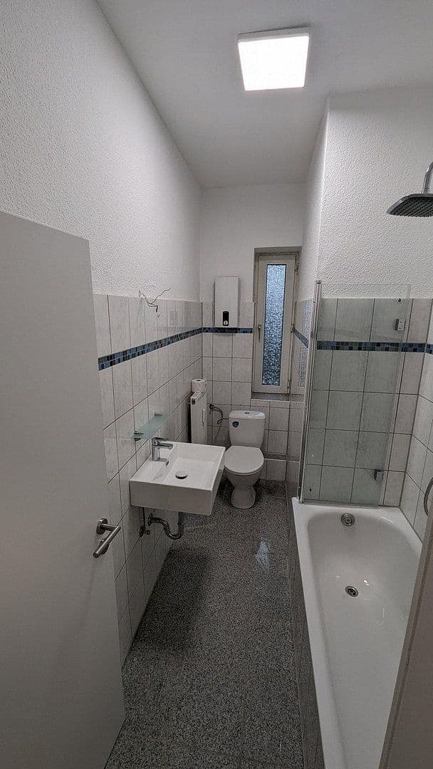 Prenájom bytu 2-izbový 44 m², Haydnweg 16, Mülheim a.d. Ruhr, Severné Porýnie - Westfálsko Prenájom bytu 2-izbový 44 m², Haydnweg 16, Mülheim a.d. Ruhr, Severné Porýnie - Westfálsko