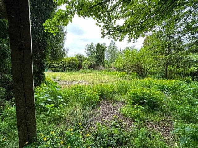 Predaj pozemku 600 m², Am Krebsbach 63 ( mittleres Grundstück ), Karlsfeld, Bavorsko Predaj pozemku 600 m², Am Krebsbach 63 ( mittleres Grundstück ), Karlsfeld, Bavorsko