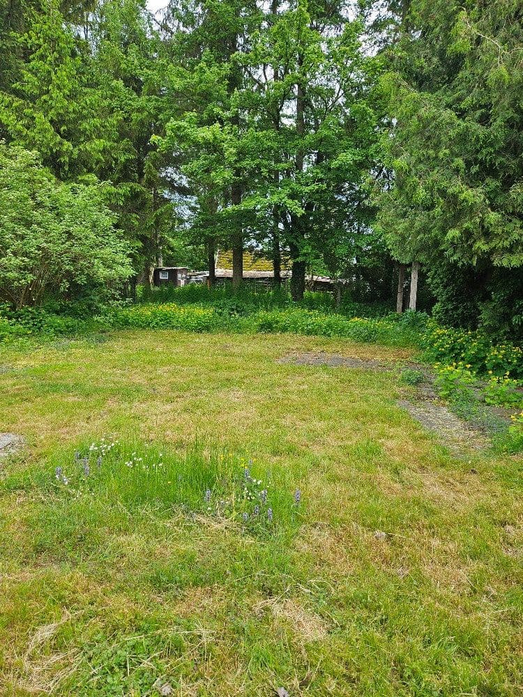 Predaj pozemku 600 m², Am Krebsbach 63 ( mittleres Grundstück ), Karlsfeld, Bavorsko Predaj pozemku 600 m², Am Krebsbach 63 ( mittleres Grundstück ), Karlsfeld, Bavorsko