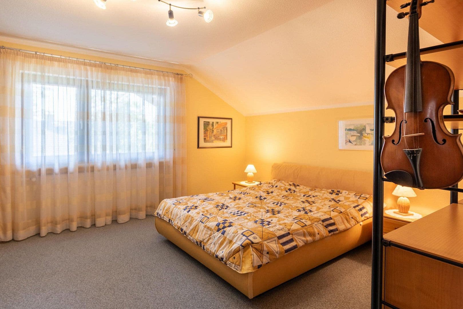 Predaj domu 330 m², pozemek 1.041 m², Erlangen, Bavorsko Predaj domu 330 m², pozemek 1.041 m², Erlangen, Bavorsko
