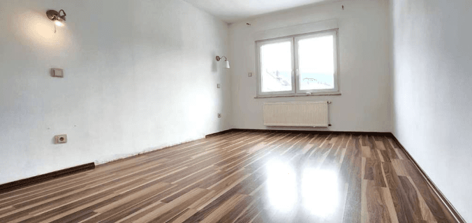 Prenájom bytu 2-izbový 55 m², Erwinstraße 4, Wuppertal, Severné Porýnie - Westfálsko Prenájom bytu 2-izbový 55 m², Erwinstraße 4, Wuppertal, Severné Porýnie - Westfálsko