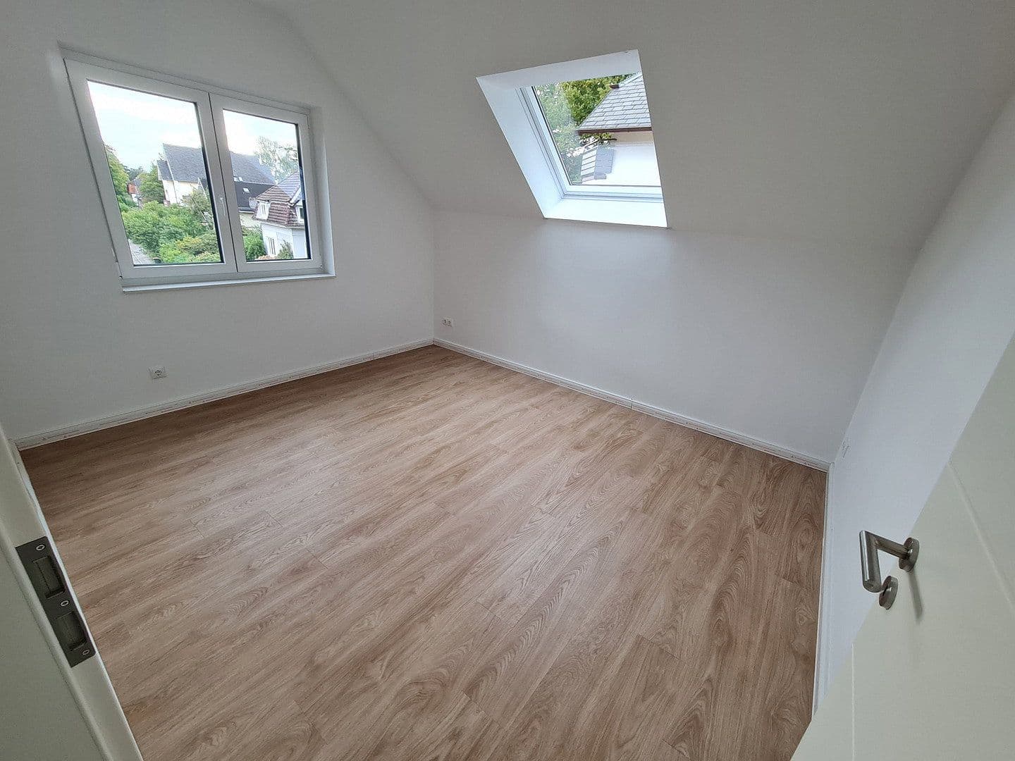 Prenájom bytu 2-izbový 75 m², Hamburg, Hamburg Prenájom bytu 2-izbový 75 m², Hamburg, Hamburg