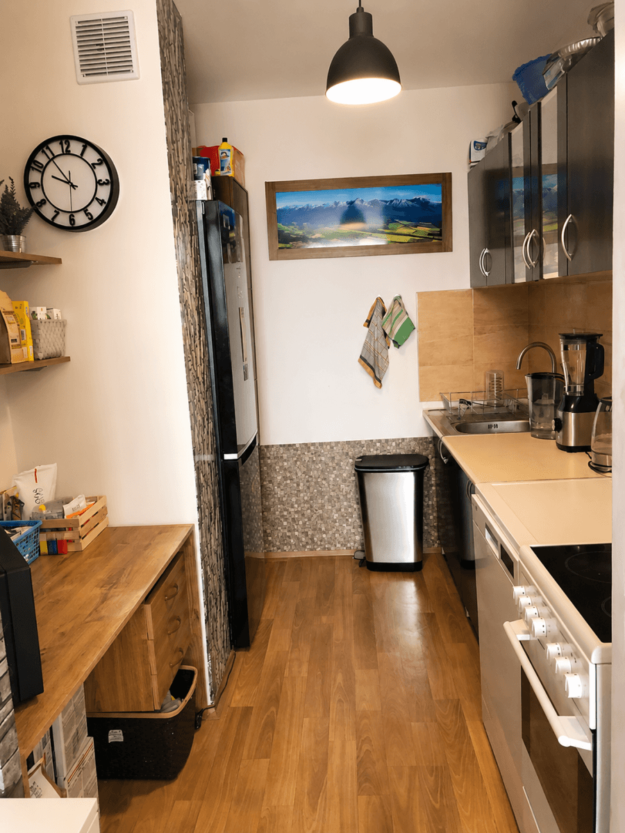 Predaj bytu 3-izbový 57 m², Radomská, Praha, Praha Predaj bytu 3-izbový 57 m², Radomská, Praha, Praha